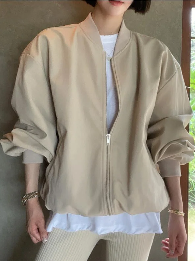 Retro Workwear Jaet Autumn Faion Design Loose Baseball Sle Stand Collar Outerwear Korean Sle ort Coat for Women
Retro Workwear Jaet Autumn Faion Design Loose Baseball Sle Stand Collar Outerwear Korean Sle ort Coat for Women