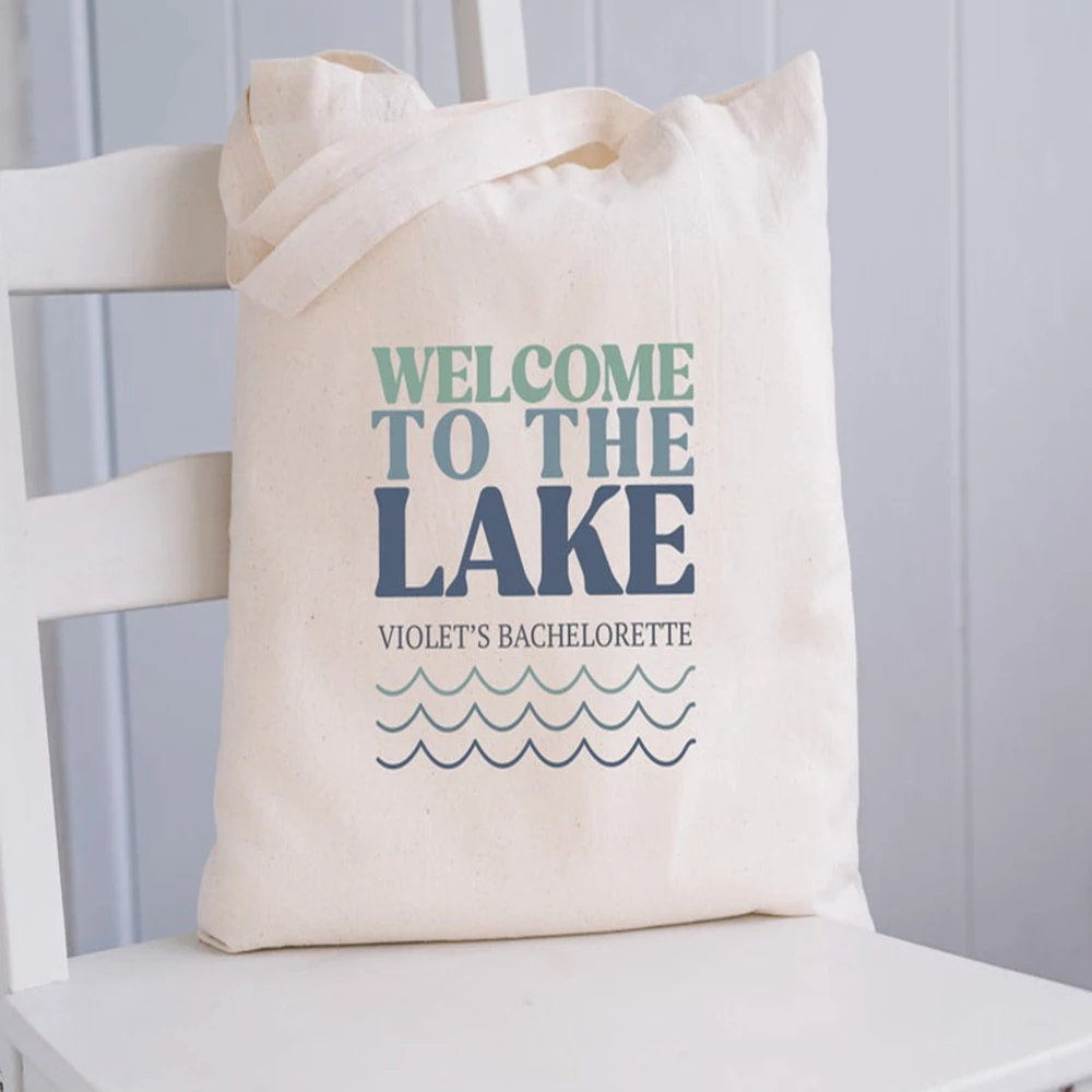 Custom Text Wave Tote Bag Welcome to The Lake Personalized Canvas Tote Bride Beach Bachelorette Party Bag Wedding Travel Handbag
Custom Text Wave Tote Bag Welcome to The Lake Personalized Canvas Tote Bride Beach Bachelorette Party Bag Wedding Travel Handbag