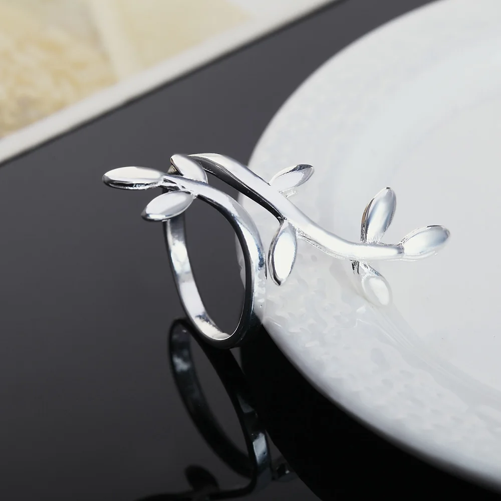 Fashion charm 925 Sterling Silver fine Plant vines Rings for woman adjustableWedding Party Gifts Charm Jewelry resizable rings
Fashion charm 925 Sterling Silver fine Plant vines Rings for woman adjustableWedding Party Gifts Charm Jewelry resizable rings