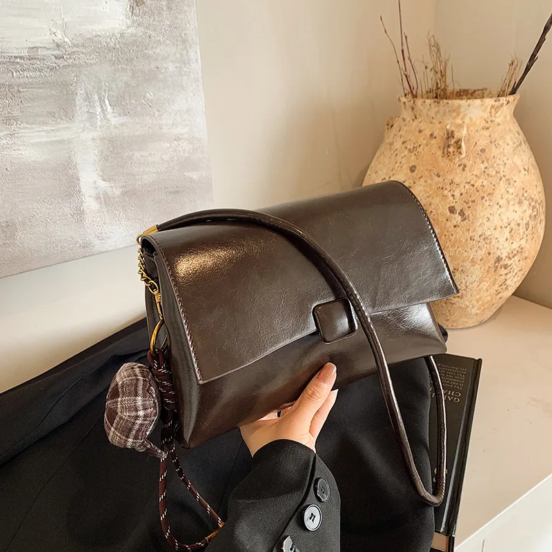 Light Luxury Fashion And High-end Horizontal Square Women's Bag Simple And Casual Versatile Single Shoulder Crossbody Bag Trendy
Light Luxury Fashion And High-end Horizontal Square Women's Bag Simple And Casual Versatile Single Shoulder Crossbody Bag Trendy