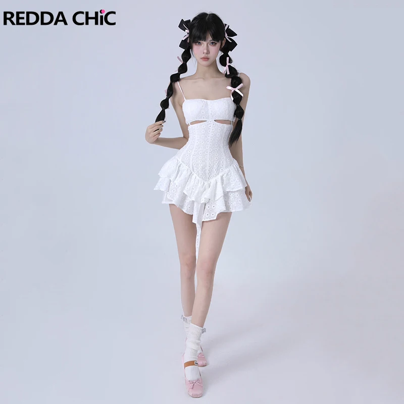 Женское ажурное мини-платье REDDACHiC, повседневное однотонное белое платье с открытой спиной и цветочной вышивкой, платье на бретелях
Женское ажурное мини-платье REDDACHiC, повседневное однотонное белое платье с открытой спиной и цветочной вышивкой, платье на бретелях