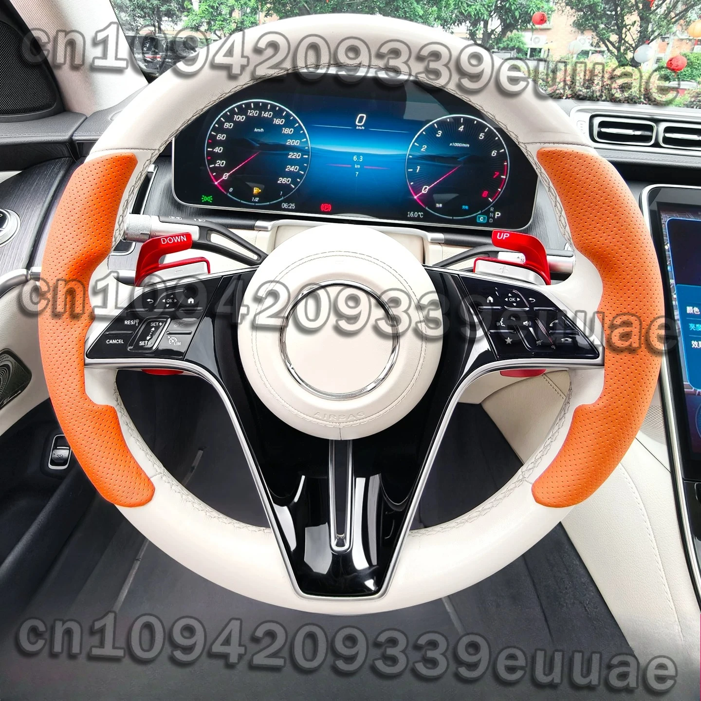 Suitable for Mercedes-Benz S-ClassS400S450 E-Class C-Class Modified Car Steering Wheel Cover Suede Leather Handlebar Accessories
Suitable for Mercedes-Benz S-ClassS400S450 E-Class C-Class Modified Car Steering Wheel Cover Suede Leather Handlebar Accessories