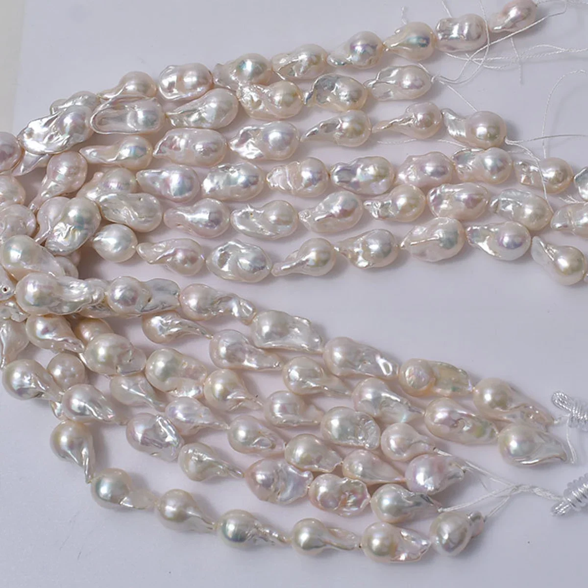 Baroque Natural Freshwater Pearl Bead Big Fish Tailed Loose Bead Charms for DIY Women Men Necklace Jewelry Making Accessories
Baroque Natural Freshwater Pearl Bead Big Fish Tailed Loose Bead Charms for DIY Women Men Necklace Jewelry Making Accessories