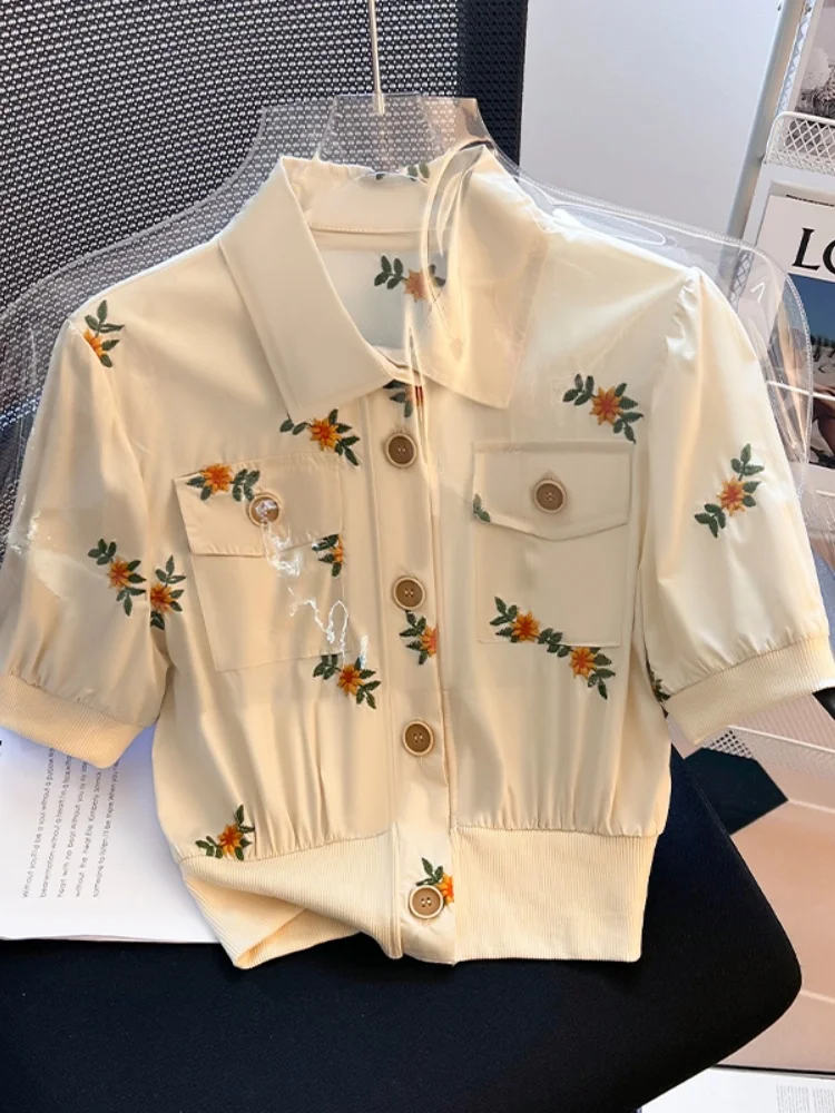 Summer Cotton Linen Frence Women Aesthetic Shirts High Quality Embroidery Floral Puff Sleeve Single Breasted Lapel Polo Collar
Summer Cotton Linen Frence Women Aesthetic Shirts High Quality Embroidery Floral Puff Sleeve Single Breasted Lapel Polo Collar