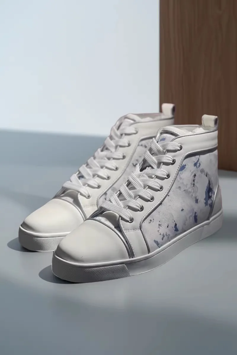 Мужские кроссовки класса люкс, большие размеры до 48, высокие, белые, с граффити, на красной подошве, с заклепками, повседневные, высококачественные, на заказ
Мужские кроссовки класса люкс, большие размеры до 48, высокие, белые, с граффити, на красной подошве, с заклепками, повседневные, высококачественные, на заказ