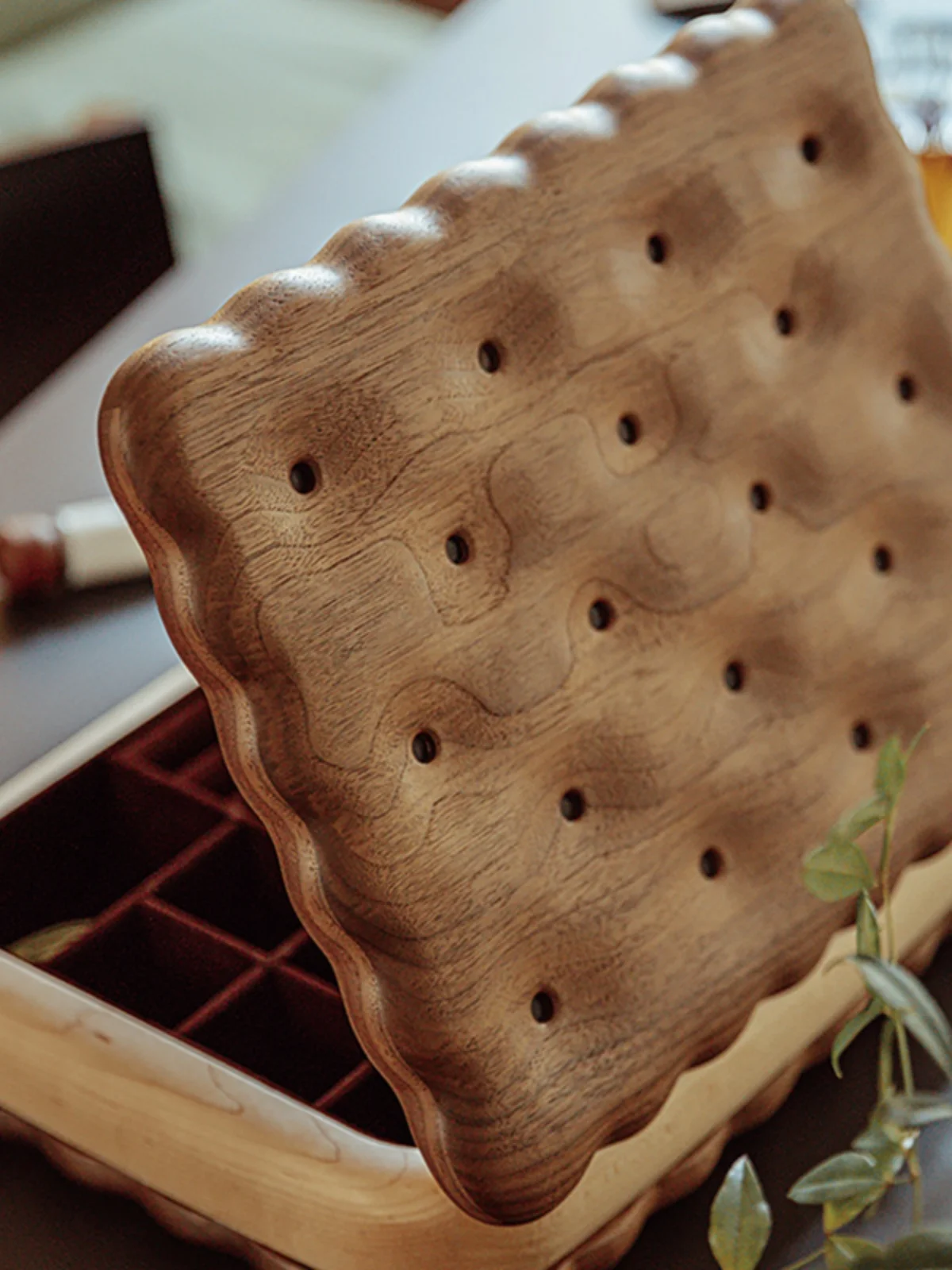 N Creative Cute Solid Wood Biscuit Jewelry Jewelry Ring Storage Box Dresser Gift Daily Gift To Girlfriend
N Creative Cute Solid Wood Biscuit Jewelry Jewelry Ring Storage Box Dresser Gift Daily Gift To Girlfriend