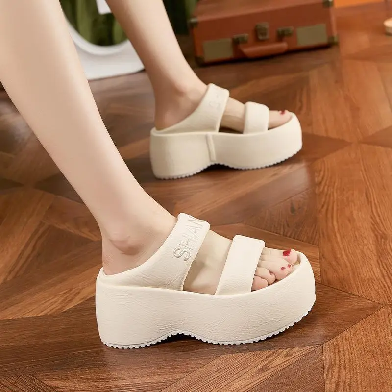 Women's Thick Bottomed Genuine Leather Slippers Odorless Half Slippers Casual Style Flat Heel Rubber Outsole Summer Shoes
Women's Thick Bottomed Genuine Leather Slippers Odorless Half Slippers Casual Style Flat Heel Rubber Outsole Summer Shoes