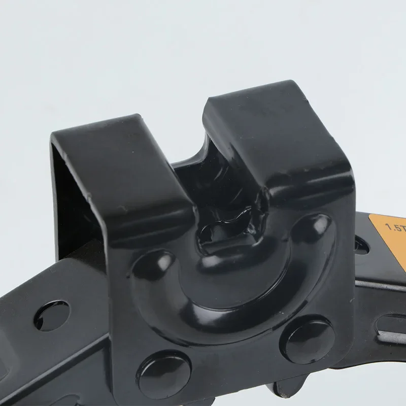 New Jacking Car with On-board Labor-saving Car Hand Rocker
New Jacking Car with On-board Labor-saving Car Hand Rocker