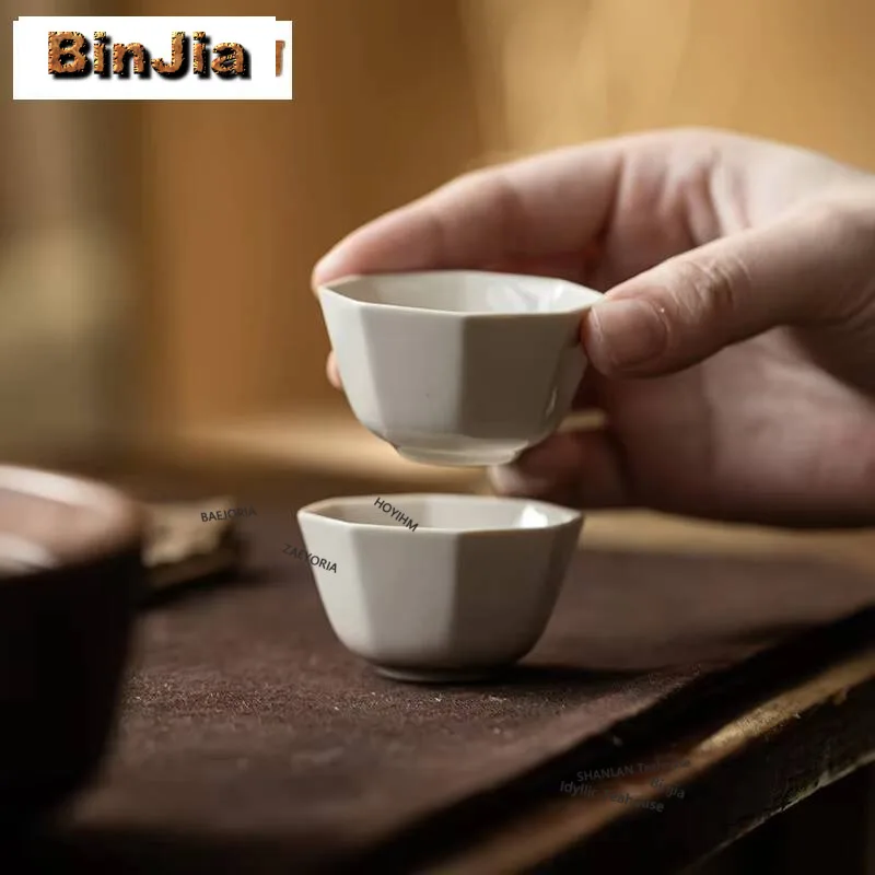 2pc/lot Plant Ash Gray Glazed Ceramic Octagon Teacup Antique Tea Bowl Tea Cup Set Personal Cup Jianzhan Tableware Craft 35ML
2pc/lot Plant Ash Gray Glazed Ceramic Octagon Teacup Antique Tea Bowl Tea Cup Set Personal Cup Jianzhan Tableware Craft 35ML