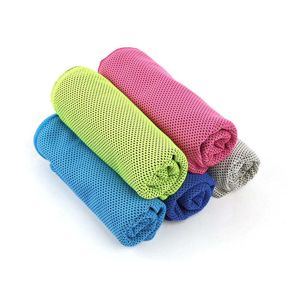 Microfiber Travel Towel 1PC Sports Quick Dry Towel for Swimming Camping Beach Backpacking Hiking Fitness Running Lightweight
Microfiber Travel Towel 1PC Sports Quick Dry Towel for Swimming Camping Beach Backpacking Hiking Fitness Running Lightweight