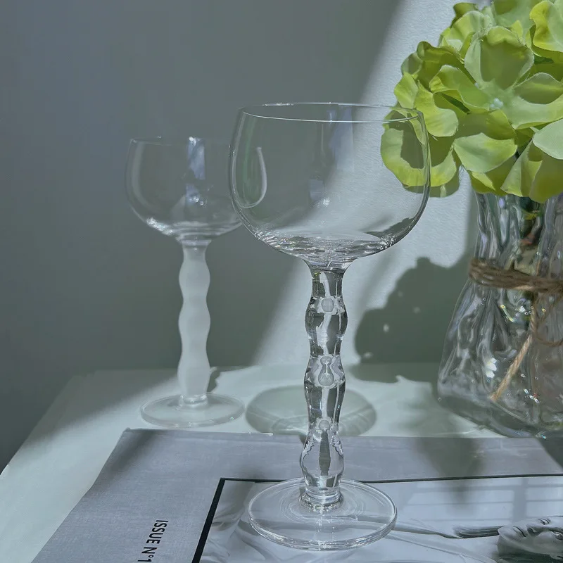 Wave Wine Glass Frosted Glass Mug S Curve Wave Shape Heat Resistant Glass Cup Red Wine Cocktails Coffee Ice Water Cup for Bar
Wave Wine Glass Frosted Glass Mug S Curve Wave Shape Heat Resistant Glass Cup Red Wine Cocktails Coffee Ice Water Cup for Bar