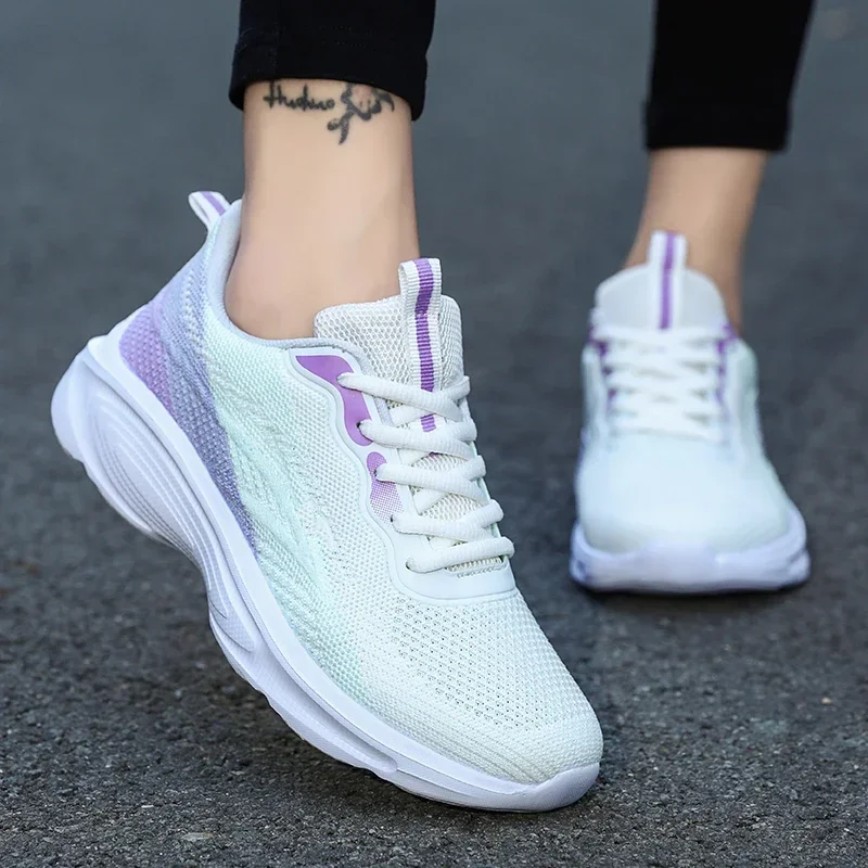 Running Shoes for Women Summer Sports Casual Shoe Personality Girls Big Size 35-41 Breathable Mesh Woman Running Sneakers
Running Shoes for Women Summer Sports Casual Shoe Personality Girls Big Size 35-41 Breathable Mesh Woman Running Sneakers
