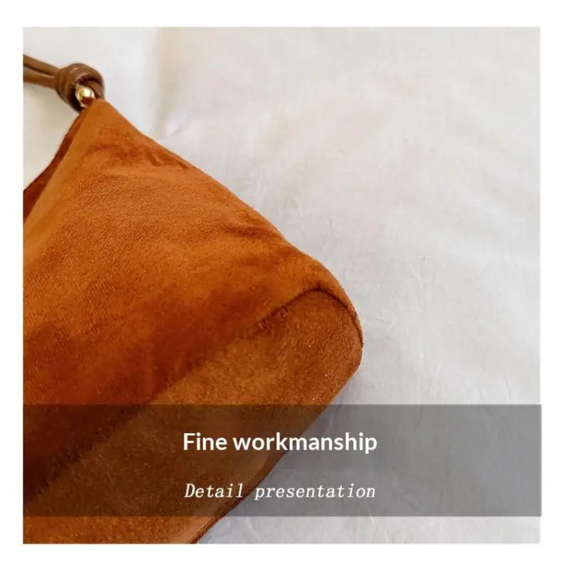 Large Capacity Women's Suede Handbag With Letter Pattern Magnetic Buckle Velvet PU Underarm Bag Shoulder Bag Tote Bag
Large Capacity Women's Suede Handbag With Letter Pattern Magnetic Buckle Velvet PU Underarm Bag Shoulder Bag Tote Bag