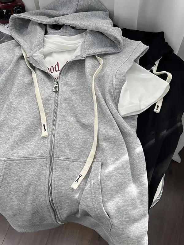 Casual Sporty Style Hooded Vest Unisex Spring Autumn New Zipper Shoulder Jacket Large Size Loose Backless Tank Top
Casual Sporty Style Hooded Vest Unisex Spring Autumn New Zipper Shoulder Jacket Large Size Loose Backless Tank Top