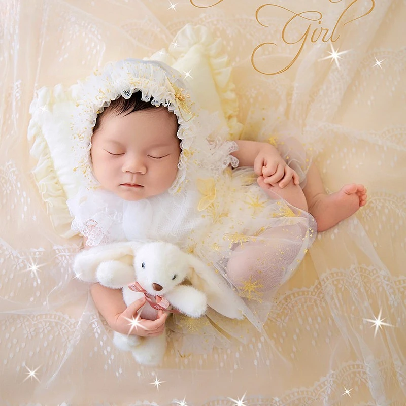 Newborn Photography Props Baby Girl Dress with Hat Backdrop Butterfly Headband with Bunny Doll Mesh Blanket for Studio Photo
Newborn Photography Props Baby Girl Dress with Hat Backdrop Butterfly Headband with Bunny Doll Mesh Blanket for Studio Photo