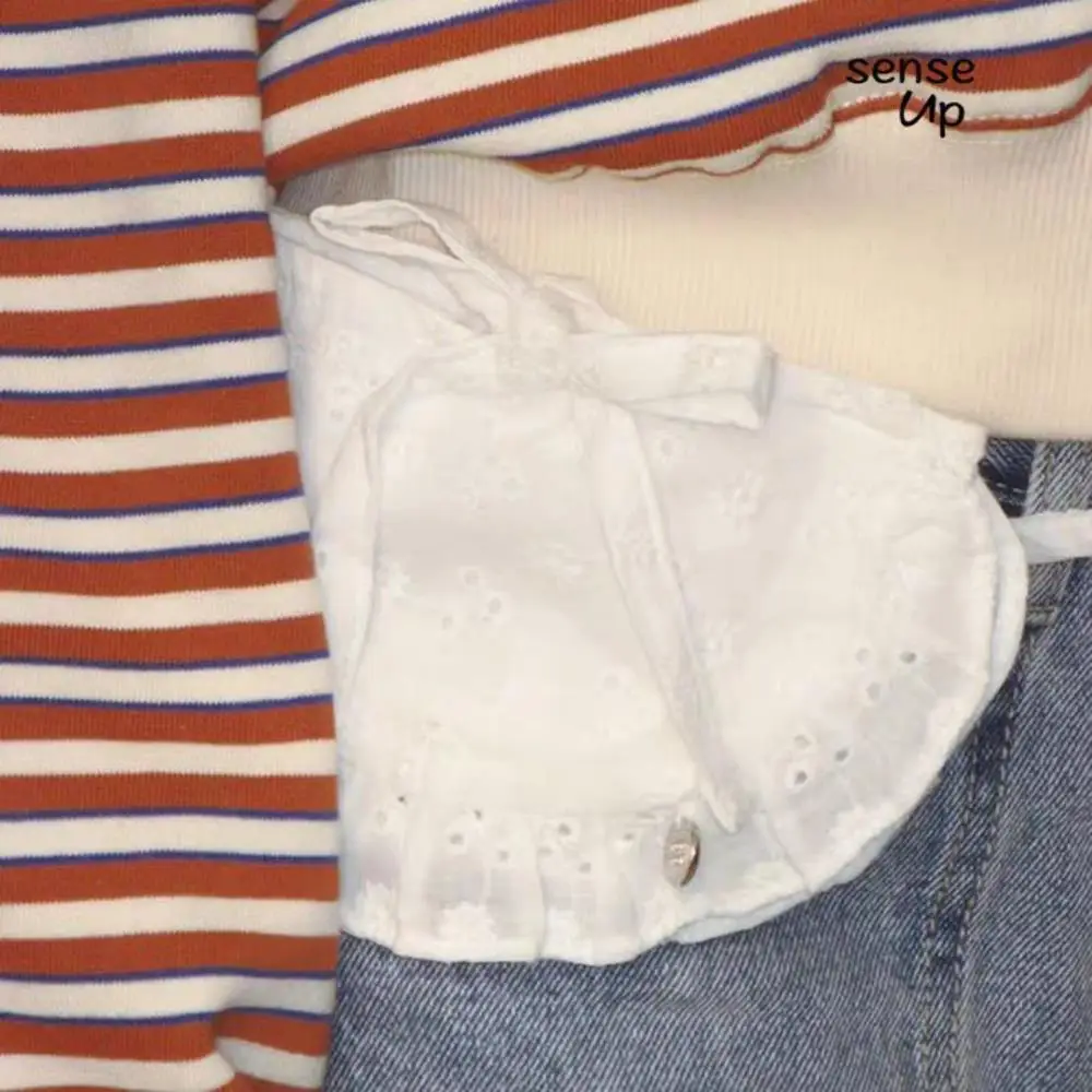 Y2k Chic Waist Packs Korean Lace Mini Handbags Sweet Milk White Bandage Bags Girls Waist Packs Pants Mini Skirt Decoration
Y2k Chic Waist Packs Korean Lace Mini Handbags Sweet Milk White Bandage Bags Girls Waist Packs Pants Mini Skirt Decoration