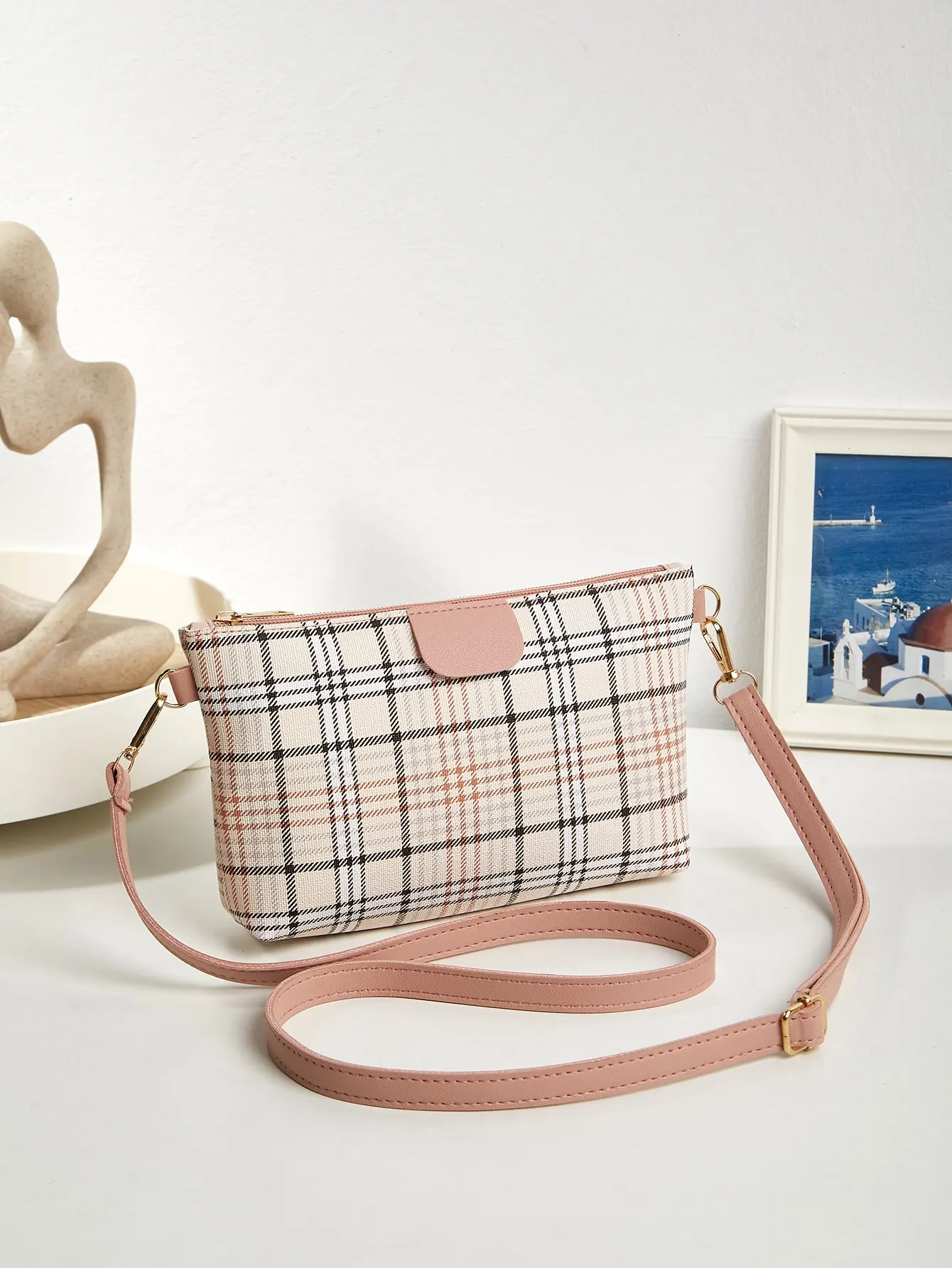 Plaid Pattern Square Bag
Plaid Pattern Square Bag