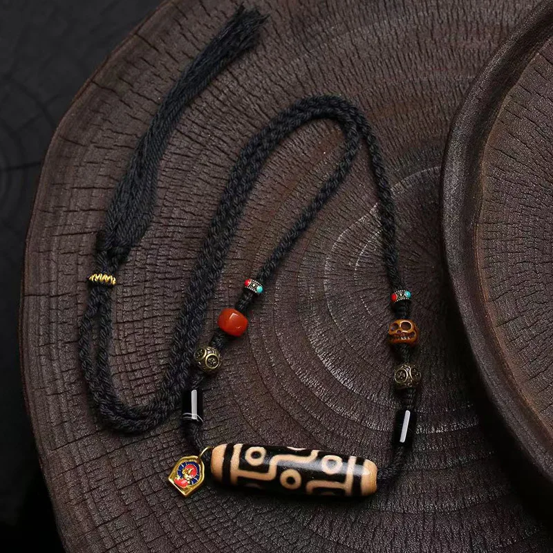 Ожерелье из веревки ручной работы, натуральный агат, глаз Будды, трехуглазый кулон из бисера Дзи, цепочка для свитера
Ожерелье из веревки ручной работы, натуральный агат, глаз Будды, трехуглазый кулон из бисера Дзи, цепочка для свитера