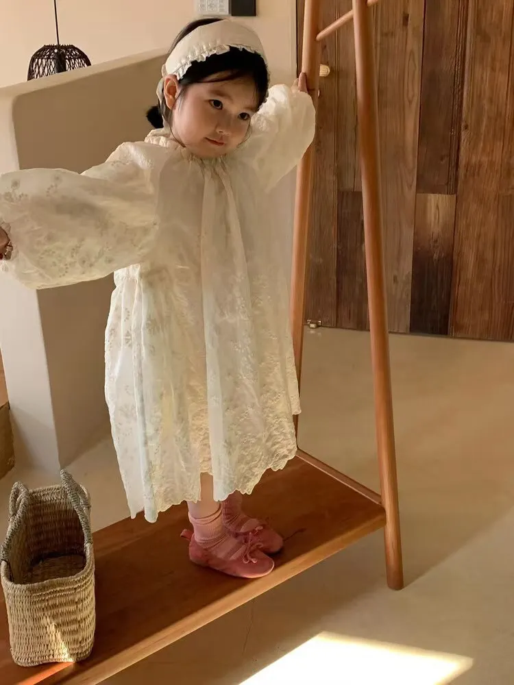 Girls Dresses Autumn 2024 New Embroidered Girl Temperament Dress Sweet Solid Color Princess Skirt Girls Puffy Sleeve Dress
Girls Dresses Autumn 2024 New Embroidered Girl Temperament Dress Sweet Solid Color Princess Skirt Girls Puffy Sleeve Dress