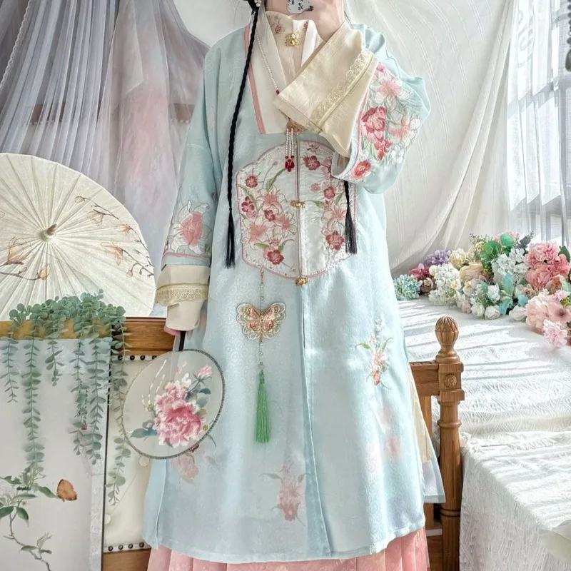 Ming-made Hanfu collar shirt stand-up collar cardigan horse skirt autumn and winter suit daily
Ming-made Hanfu collar shirt stand-up collar cardigan horse skirt autumn and winter suit daily