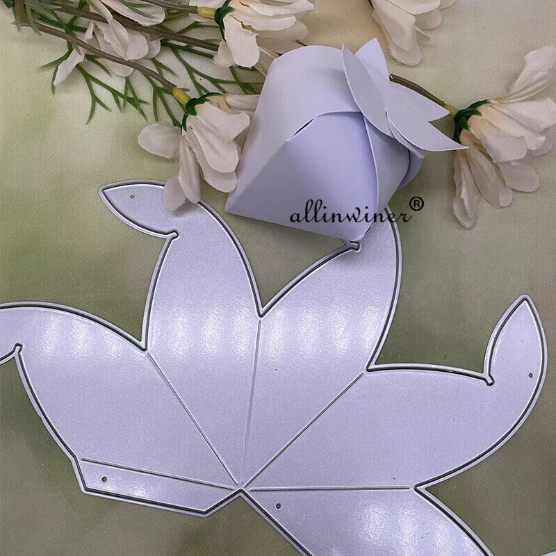 3D Folding Strawberry box Metal Cutting Dies for DIY Scrapbooking Album Paper Cards Decorative Crafts Embossing Die Cuts
3D Folding Strawberry box Metal Cutting Dies for DIY Scrapbooking Album Paper Cards Decorative Crafts Embossing Die Cuts