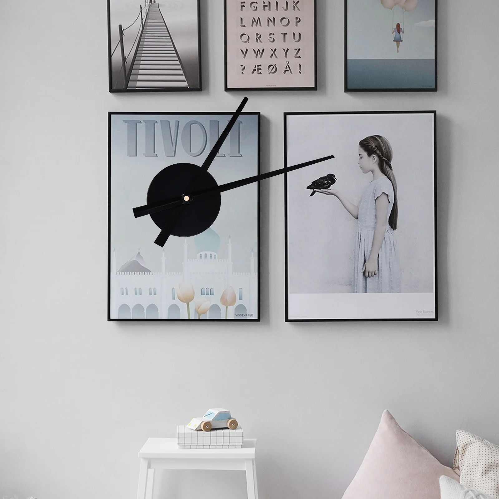 1Pcs Professional DIY Clock Hands Base Classic Colors Fade Resistant Home Clock Parts Accessories Mute Hands Plate
1Pcs Professional DIY Clock Hands Base Classic Colors Fade Resistant Home Clock Parts Accessories Mute Hands Plate