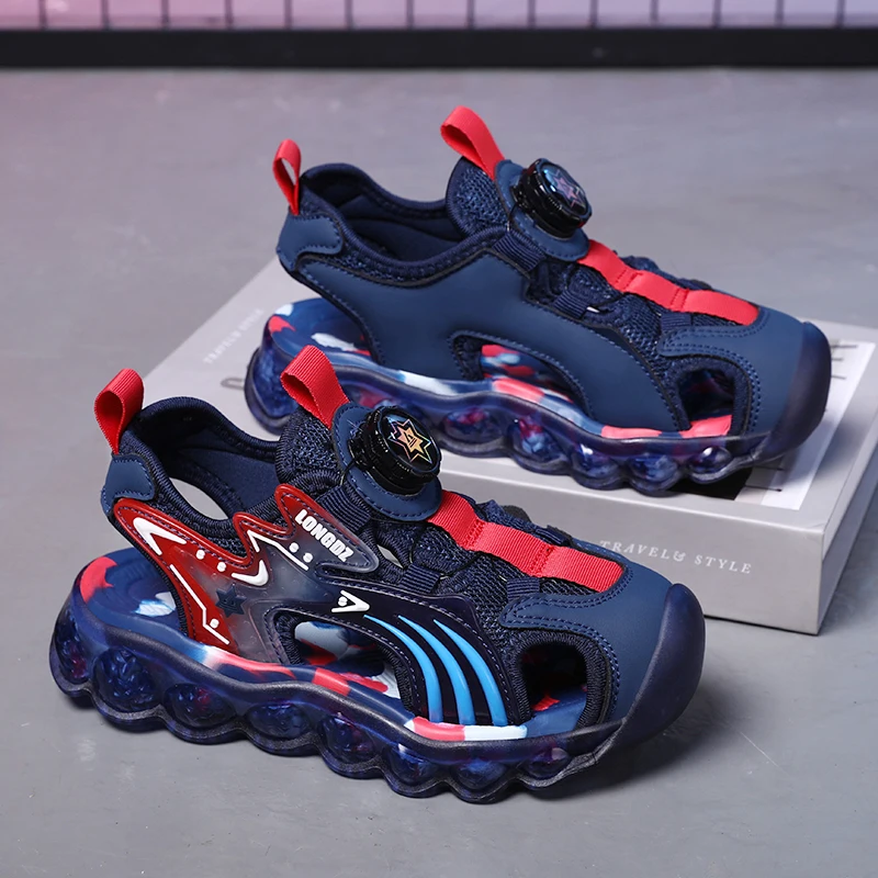 New summer children's casual sports sandals for children are easy to put on and take off, anti-slip and comfortable
New summer children's casual sports sandals for children are easy to put on and take off, anti-slip and comfortable