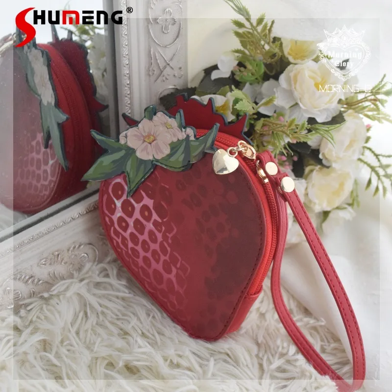 Lolita Sweet Crossbody Handbag Mini Coin Purse Portable Cartoon Strawberry Pattern Small Shoulder Bag Lovely Accessory Bag Gift
Lolita Sweet Crossbody Handbag Mini Coin Purse Portable Cartoon Strawberry Pattern Small Shoulder Bag Lovely Accessory Bag Gift