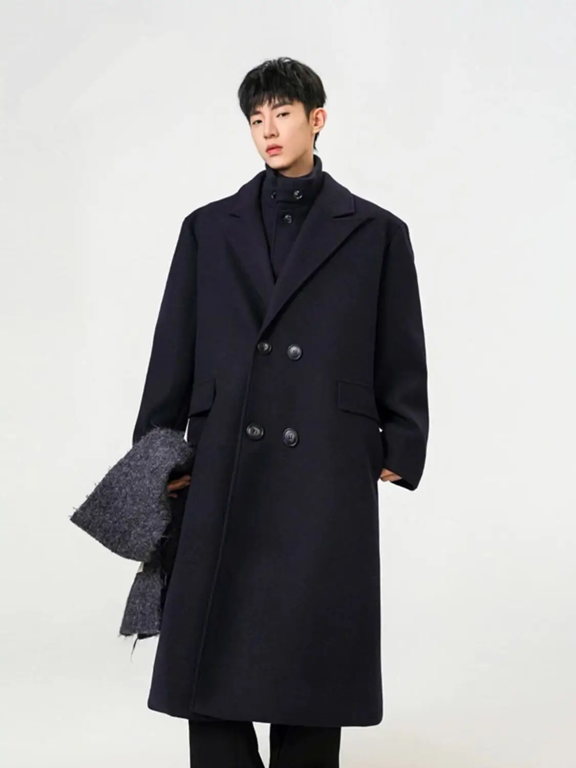 Wool Blend Man Coat Mans Chinese Traditional Embroidery Wedding Festive Holiday Full Length Long OverCoat Ethnic Design Button
Wool Blend Man Coat Mans Chinese Traditional Embroidery Wedding Festive Holiday Full Length Long OverCoat Ethnic Design Button