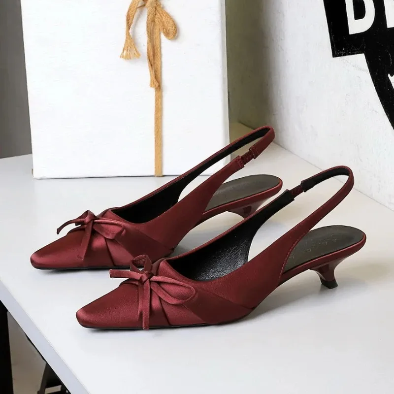 2026 New Women Shoes Exquisite Pointed Tip High Heeled Sandals for Woman French Style Casual Shoe Designer Shoes Sandalias Mujer
2026 New Women Shoes Exquisite Pointed Tip High Heeled Sandals for Woman French Style Casual Shoe Designer Shoes Sandalias Mujer