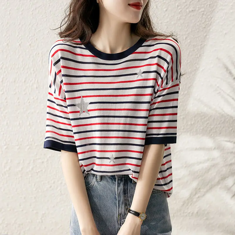 Simplicity Fashion New Summer Women's Round Neck Striped Contrast Color Casual Versatile Short Sleeve Loose Knit T-shirt Top
Simplicity Fashion New Summer Women's Round Neck Striped Contrast Color Casual Versatile Short Sleeve Loose Knit T-shirt Top