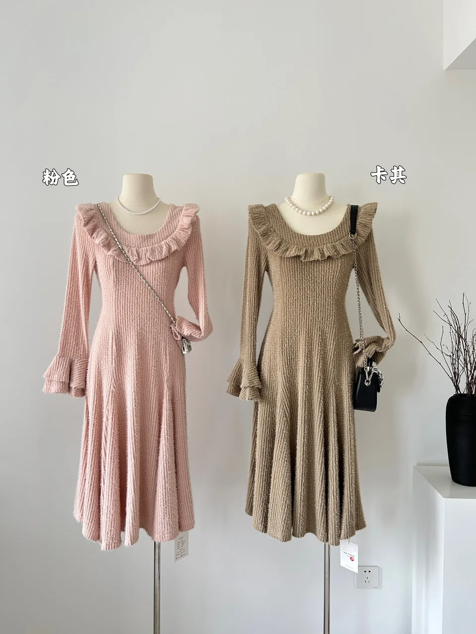 Anivia Women Autumn Knitted Dress O Neck Sexy Slim Elastic Oversized Basic Winter Design Fashion Sweater Dress A-Line Long Dress
Anivia Women Autumn Knitted Dress O Neck Sexy Slim Elastic Oversized Basic Winter Design Fashion Sweater Dress A-Line Long Dress