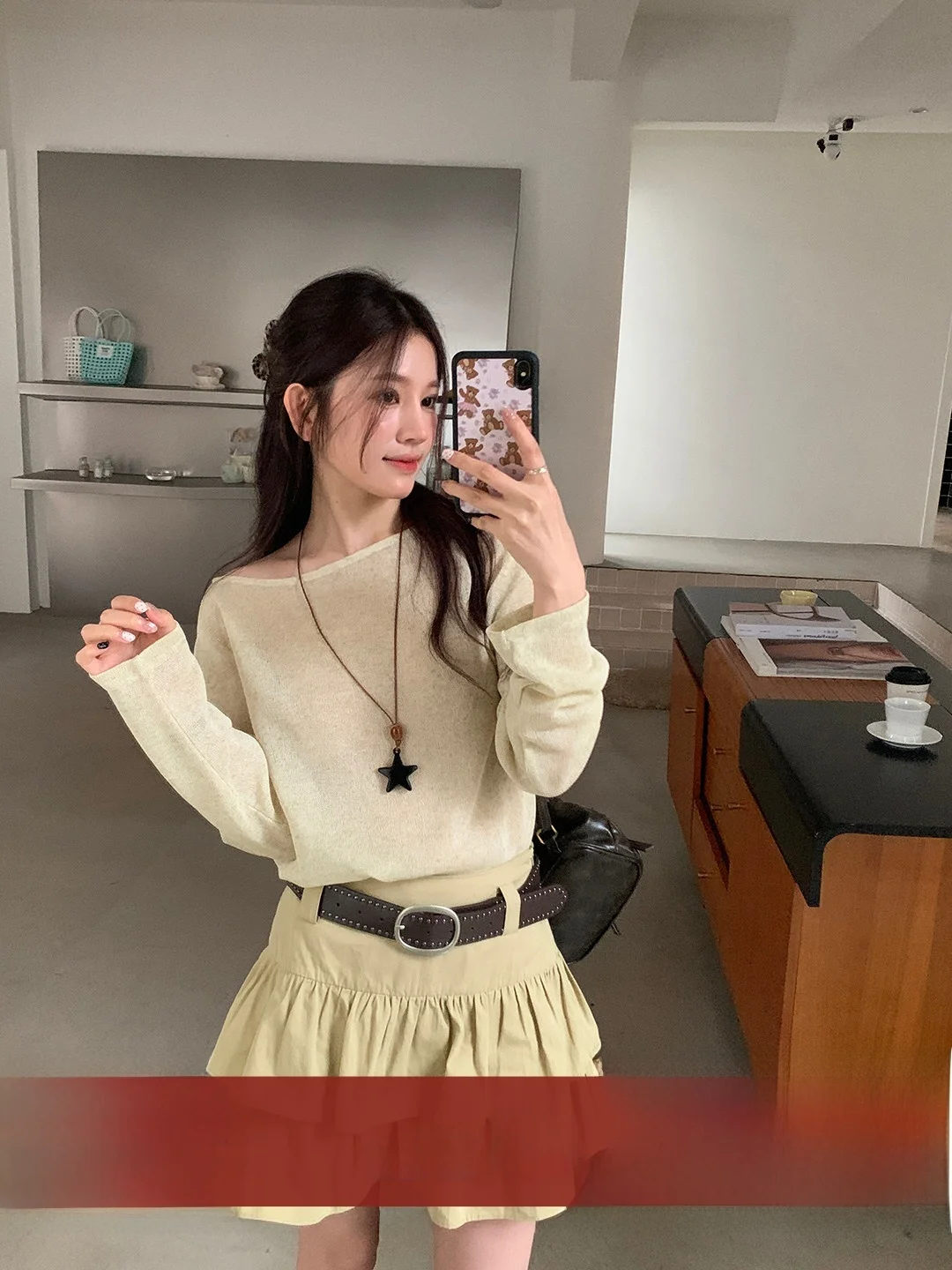 American Style Long Sleeve Shirt And Short Skirt Set Casual Vintage Design Women's Fashion Ensemble Breathable High Waist
American Style Long Sleeve Shirt And Short Skirt Set Casual Vintage Design Women's Fashion Ensemble Breathable High Waist