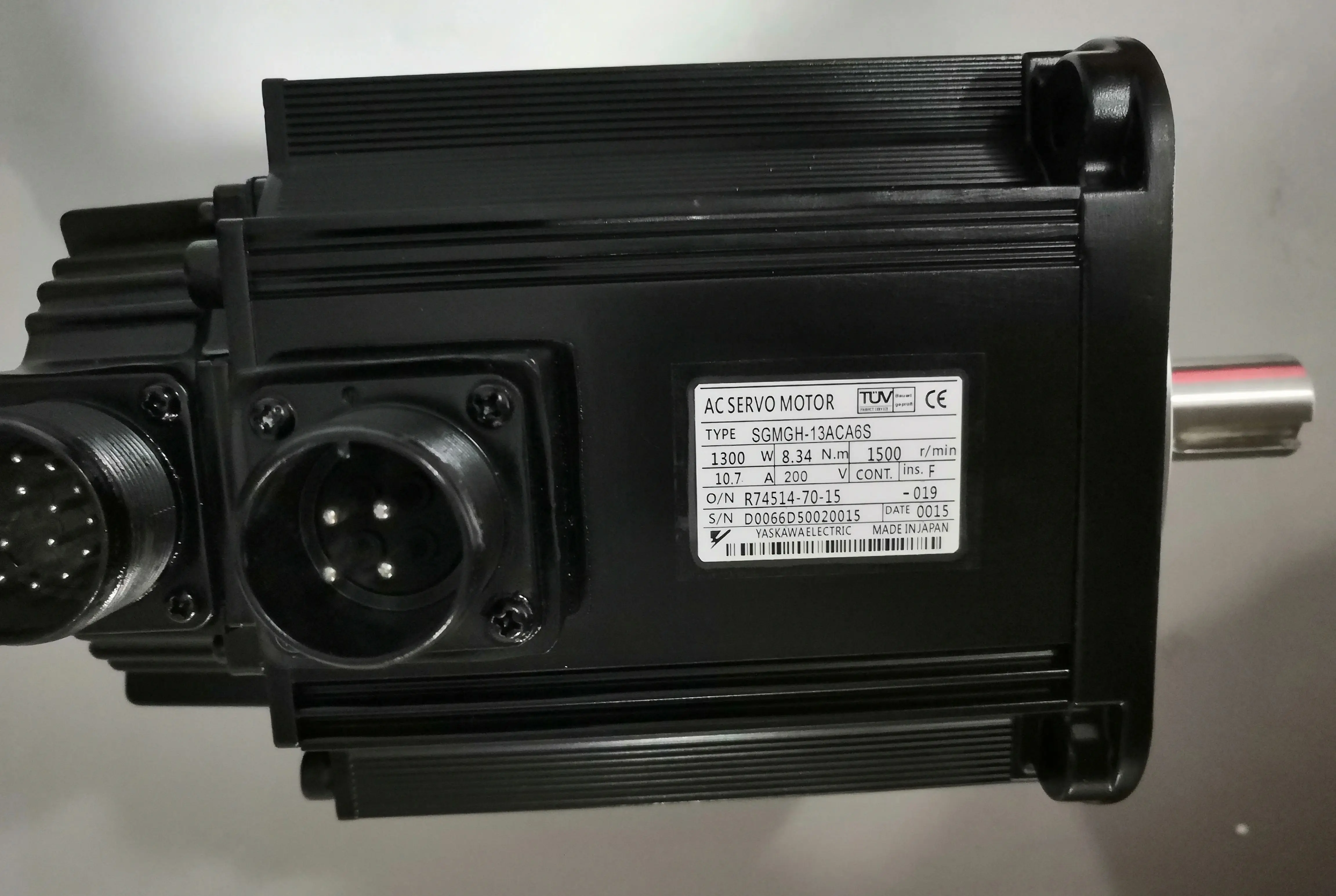SGMGH-13ACA6S Brand new Servo motor,Fast shipping,In Stock,SGMGH 13ACA6S 
SGMGH-13ACA6S Brand new Servo motor,Fast shipping,In Stock,SGMGH 13ACA6S