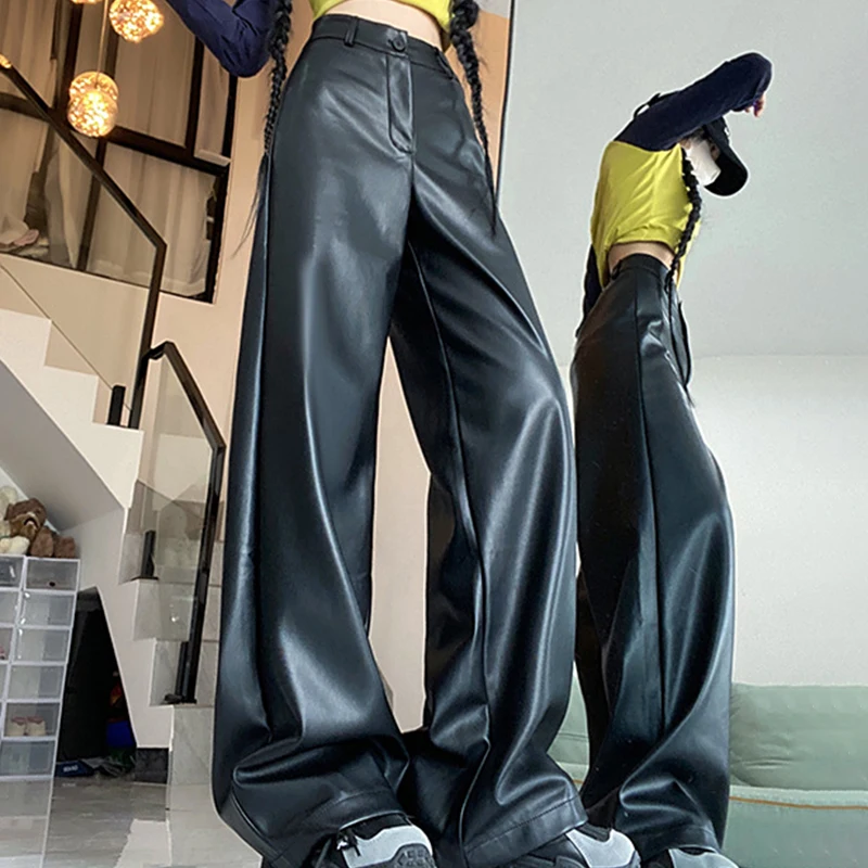 Autumn Winter Women PU Leather Straight Pant Lady High Waist Faux Leather Pants Casual Loose Streetwear Wide Leg Trousers
Autumn Winter Women PU Leather Straight Pant Lady High Waist Faux Leather Pants Casual Loose Streetwear Wide Leg Trousers