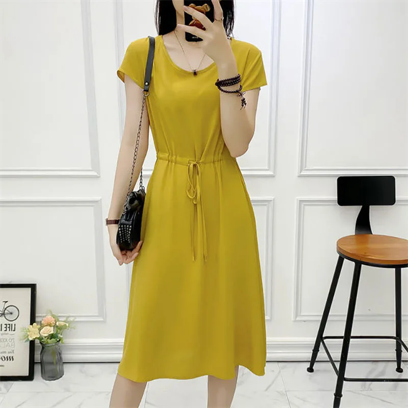 Fashion O-Neck Spliced Shirring Lace Up Bow Casual Dresses Women's Clothing 2023 Summer New Oversized Loose Midi Dress
Fashion O-Neck Spliced Shirring Lace Up Bow Casual Dresses Women's Clothing 2023 Summer New Oversized Loose Midi Dress