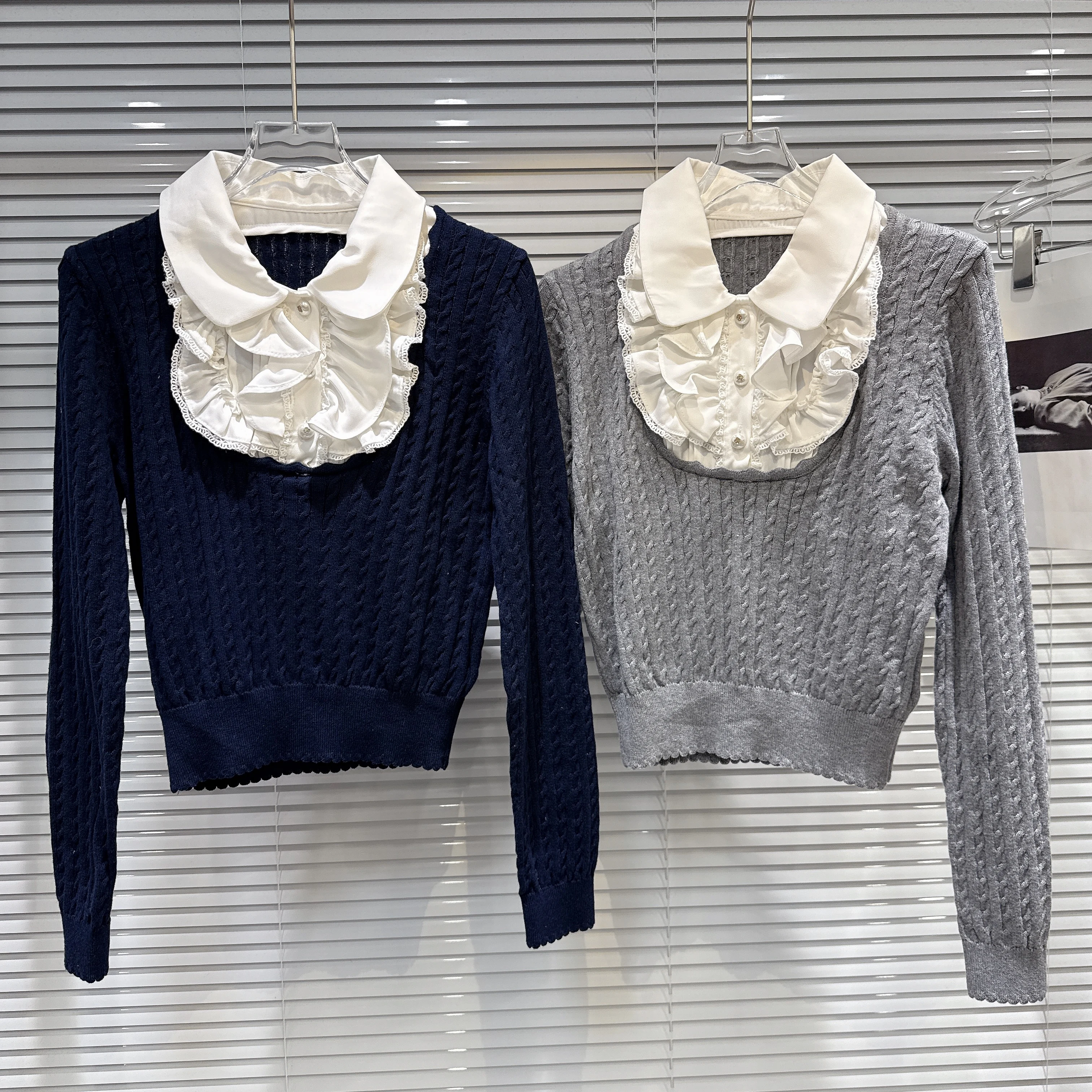 Gagarich Fashion Women Pullover 2025 Autumn New College Style Pearl Buckle Wrinkle Scarf Splicing Design Knitted Sweater Top
Gagarich Fashion Women Pullover 2025 Autumn New College Style Pearl Buckle Wrinkle Scarf Splicing Design Knitted Sweater Top