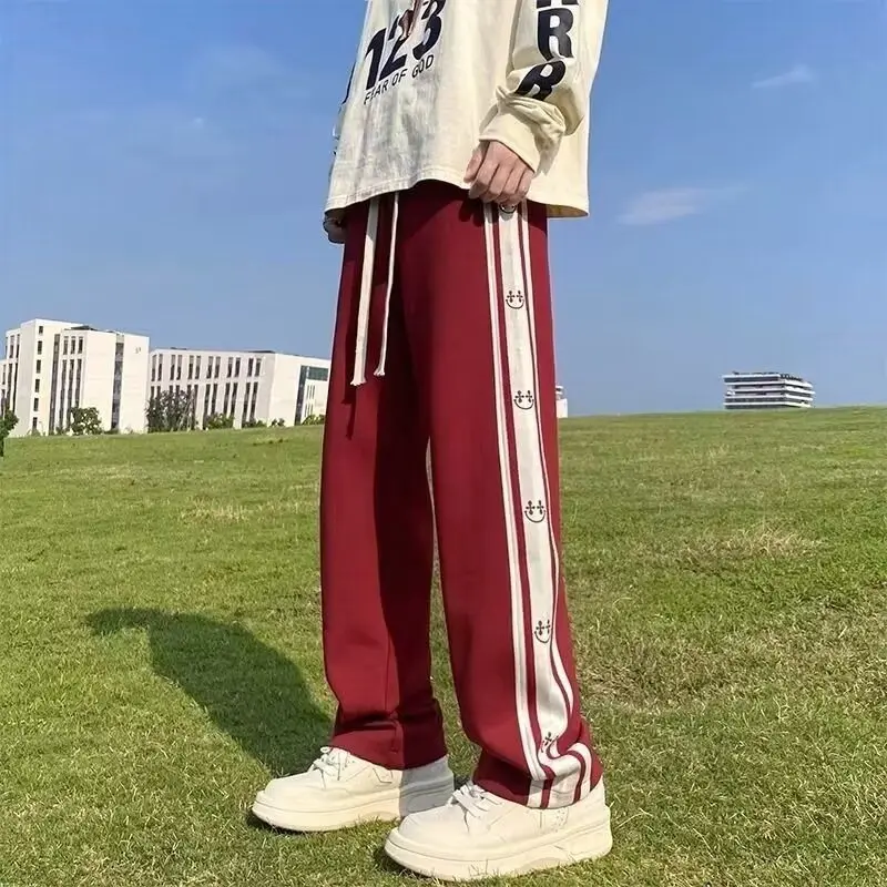 American Style 2024 Spring Men's Patchwork Striped Contrast Color Printed Straight Loose Drawstring Elastic Waist Casual Pants
American Style 2024 Spring Men's Patchwork Striped Contrast Color Printed Straight Loose Drawstring Elastic Waist Casual Pants