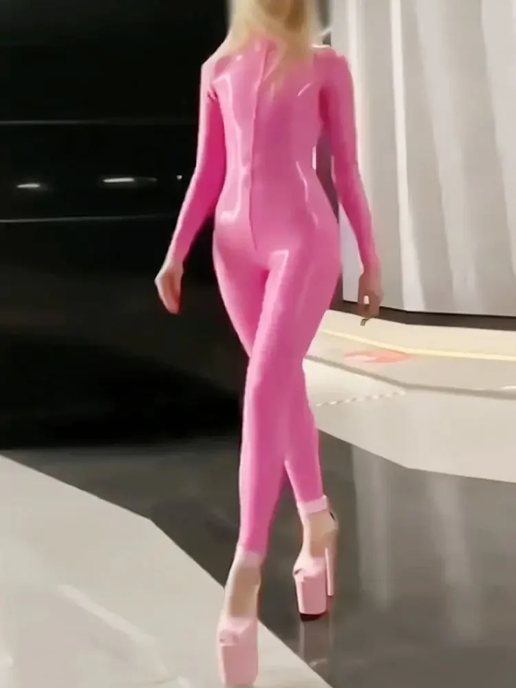 Half High Collar Wet Look PVC Catsuit Long Sleeve Shiny PU Leather Zip Open Crotch Bodysuit Tight Sexy Cospaly Leotard Conjoined
Half High Collar Wet Look PVC Catsuit Long Sleeve Shiny PU Leather Zip Open Crotch Bodysuit Tight Sexy Cospaly Leotard Conjoined