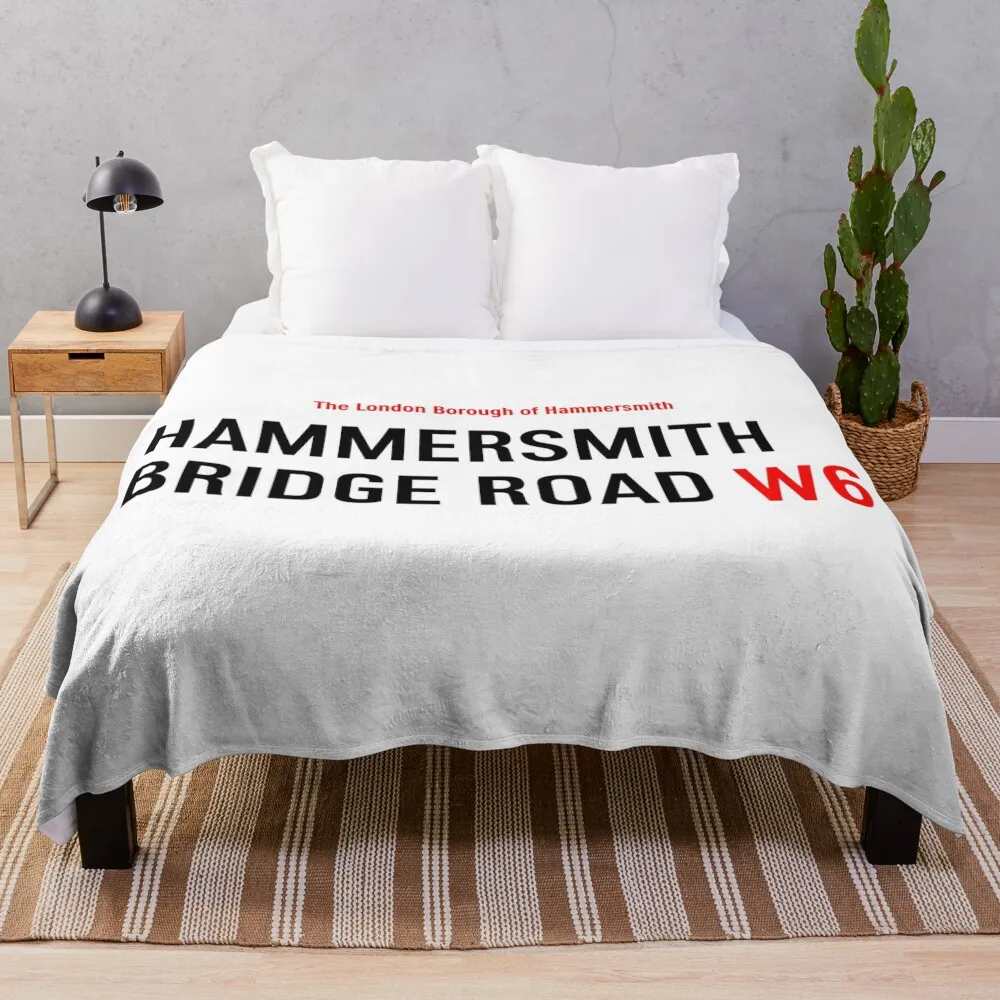 Hammersmith Boys Classic Vintage British Comedy 1990s V2c Throw Blanket Blankets For Bed cosplay anime Large Blankets
Hammersmith Boys Classic Vintage British Comedy 1990s V2c Throw Blanket Blankets For Bed cosplay anime Large Blankets
