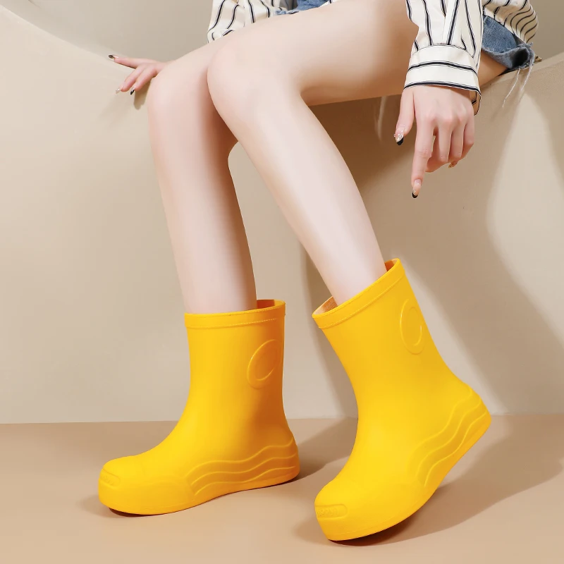 Adorable Women's Rain Boots Waterproof Anti-Slip Summer Sweet Style Mid-Calf PVC Boots Comfortable Slip-On Shoes for Young Women
Adorable Women's Rain Boots Waterproof Anti-Slip Summer Sweet Style Mid-Calf PVC Boots Comfortable Slip-On Shoes for Young Women