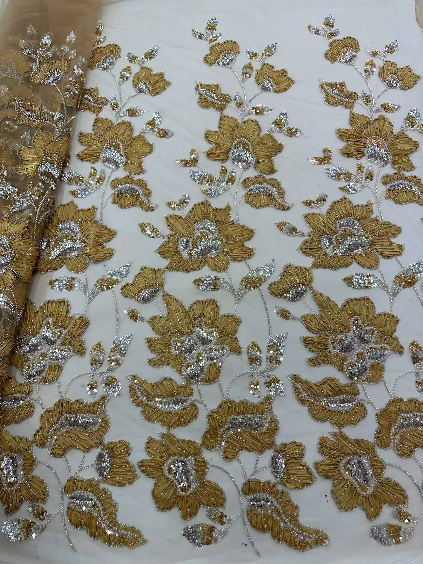 3D Latest Elegant African Lace Fabric 2026 High Quality French Tulle Lace Nigeria Beaded Sequin Lace Fabrics Wedding Dresses
3D Latest Elegant African Lace Fabric 2026 High Quality French Tulle Lace Nigeria Beaded Sequin Lace Fabrics Wedding Dresses