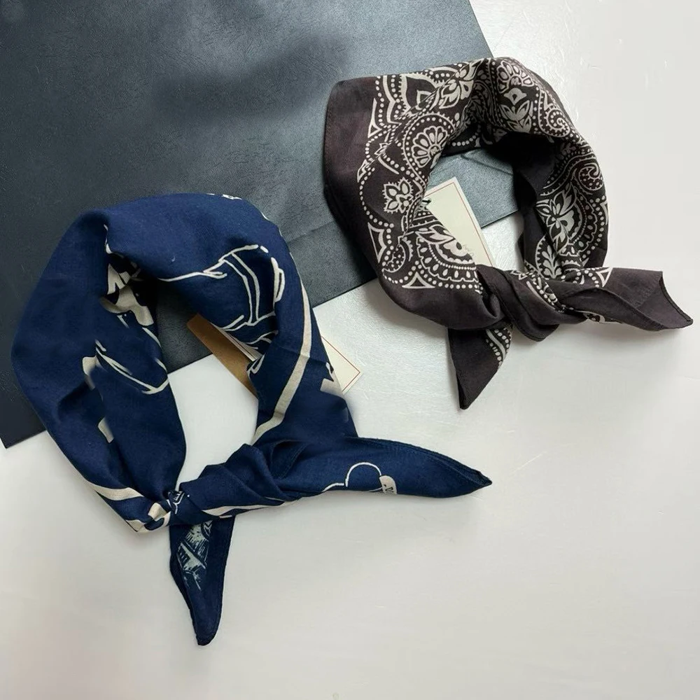 Retro Style Versatile Breathable Scarf Square Lightweight Geometric Patterned Fashionable Accessory for Spring Summer Casual ...
Retro Style Versatile Breathable Scarf Square Lightweight Geometric Patterned Fashionable Accessory for Spring Summer Casual ...