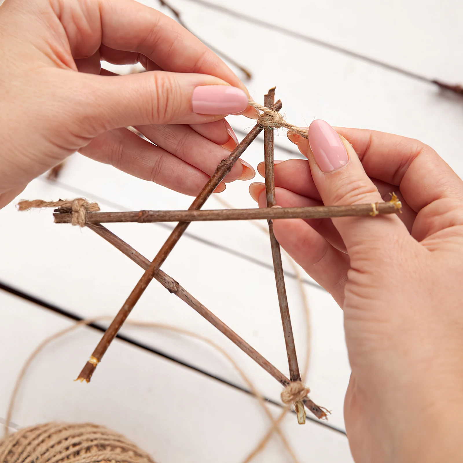 40 Pcs Wooden Craft Sticks Natural Log Branches Decor DIY Props for Photo Rustic Home Wall Art Family Decorations
40 Pcs Wooden Craft Sticks Natural Log Branches Decor DIY Props for Photo Rustic Home Wall Art Family Decorations