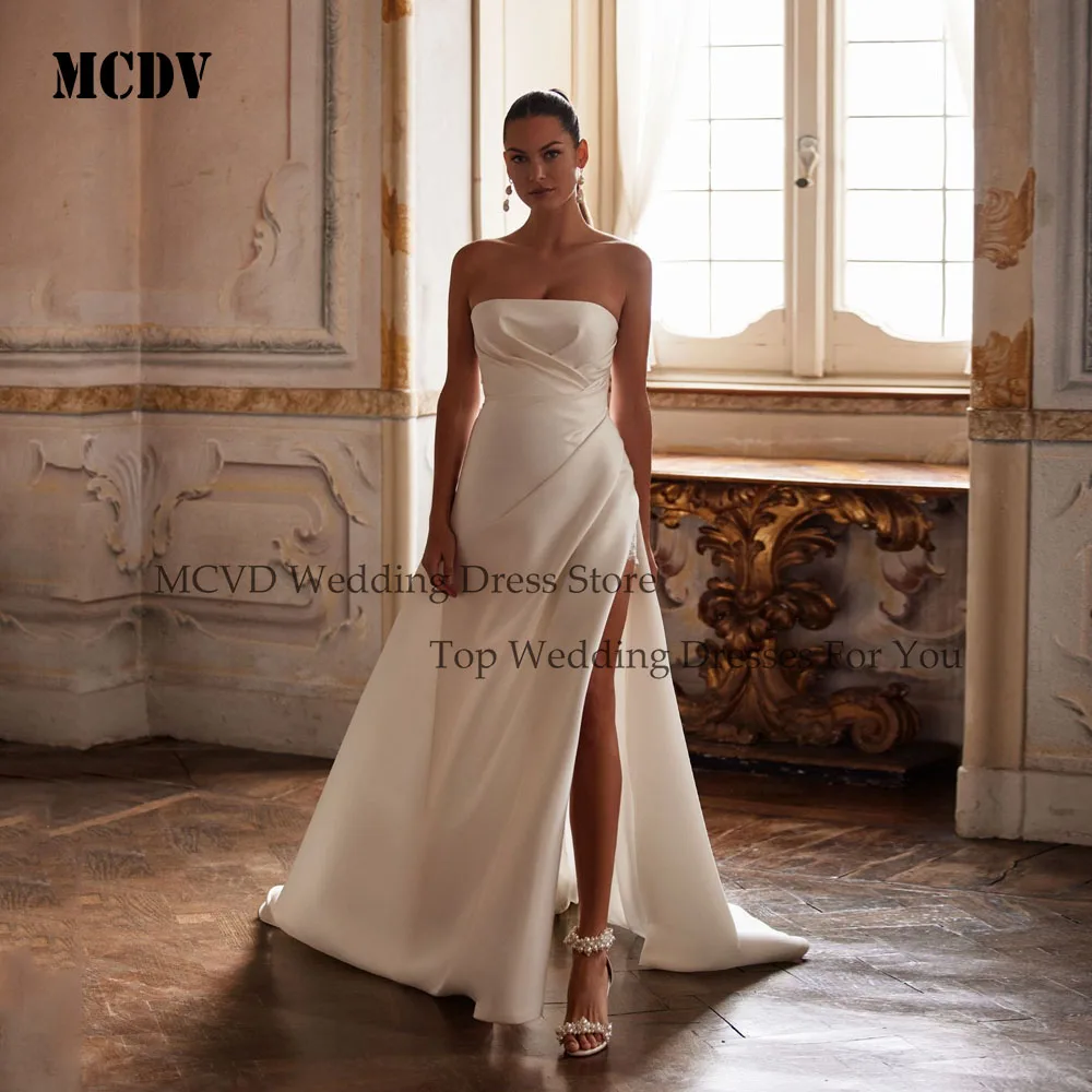 MCDV Customized Elegant A Line Strapless Satin Wedding Dresses 2025 Luxury High Slit Pleat Bridal Gowns Mermaid Sweep Train
MCDV Customized Elegant A Line Strapless Satin Wedding Dresses 2025 Luxury High Slit Pleat Bridal Gowns Mermaid Sweep Train