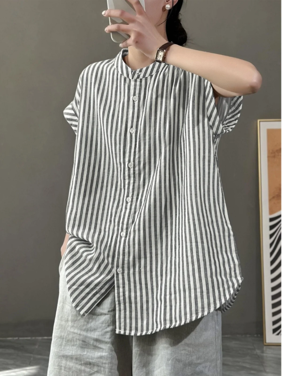 Japanese Artistic Sle Women's Cotton Linen Stripe irt Summer Loose Slimming Casual Stand Collar ort Sve Top
Japanese Artistic Sle Women's Cotton Linen Stripe irt Summer Loose Slimming Casual Stand Collar ort Sve Top