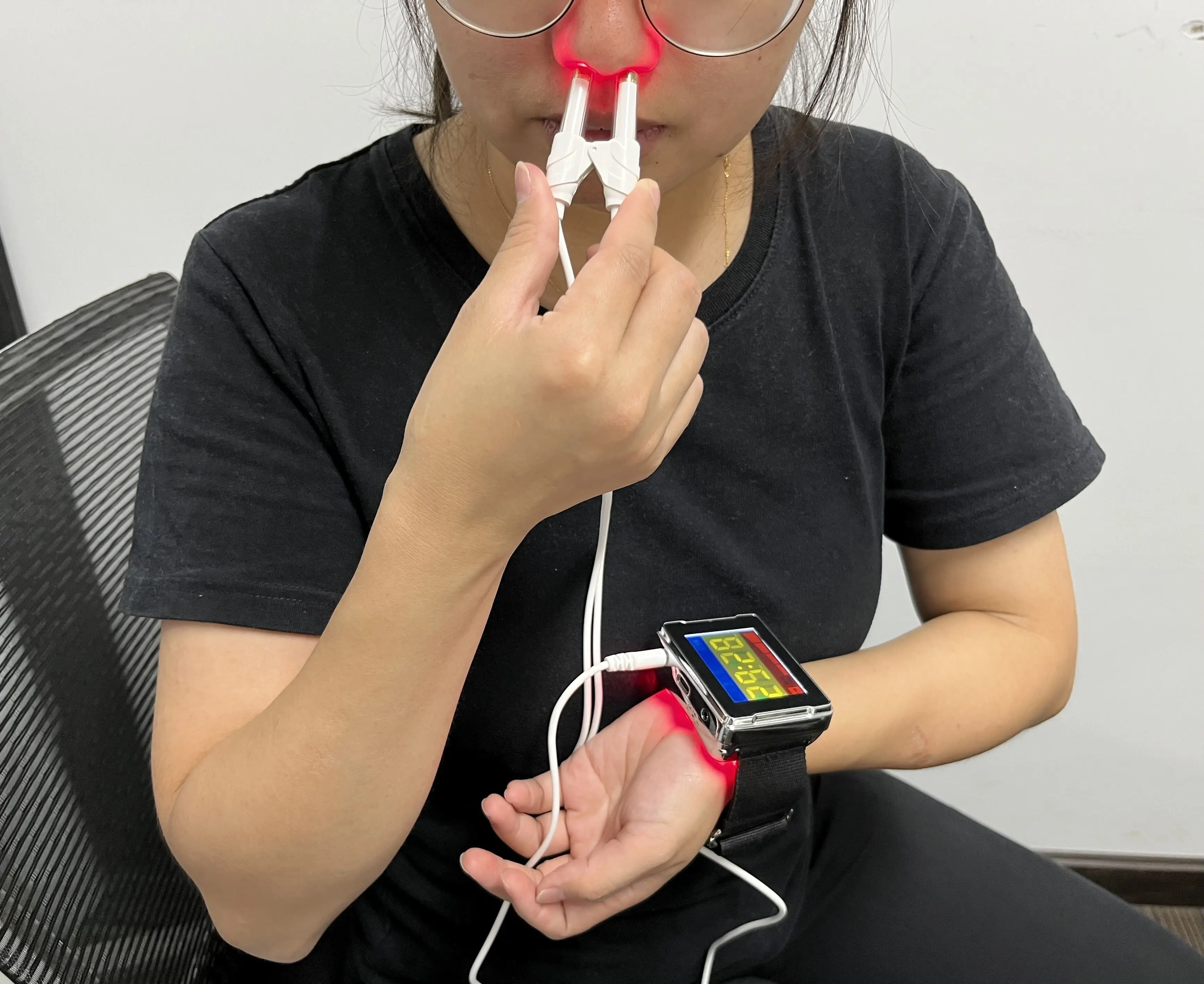 Smart Health 650nm Low Level Laser Therapy Hypertension Diabetic Anti-inflammatory Treatment Physiotherapy Home Use Devices
Smart Health 650nm Low Level Laser Therapy Hypertension Diabetic Anti-inflammatory Treatment Physiotherapy Home Use Devices