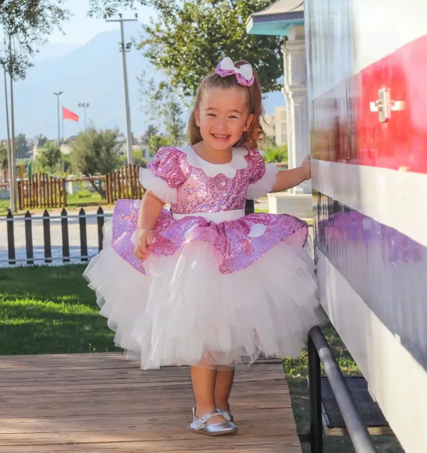 Cute Baby Girl Birthday Dress with Bow Little Princess Flower Girl Dress Kid Party Gown Kid Size 1-14T
Cute Baby Girl Birthday Dress with Bow Little Princess Flower Girl Dress Kid Party Gown Kid Size 1-14T