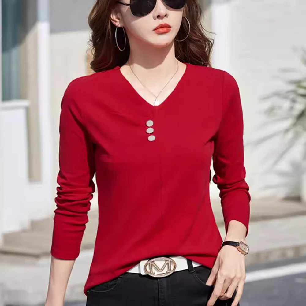 Wine red pure cotton long sleeved t-shirt for women's spring and autumn new style V-neck fashionable casual plus size loose top
Wine red pure cotton long sleeved t-shirt for women's spring and autumn new style V-neck fashionable casual plus size loose top