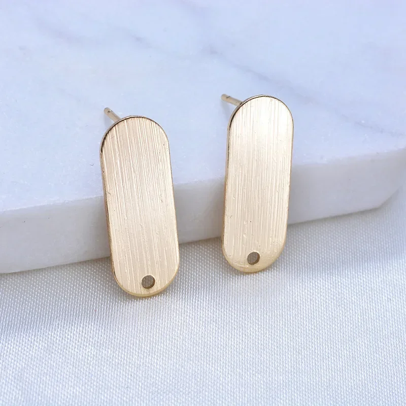 8Pcs медь 14K позолоченная текстура наушники основание крепежный разъем разъем для сережек DIY ювелирные изделия
8Pcs медь 14K позолоченная текстура наушники основание крепежный разъем разъем для сережек DIY ювелирные изделия